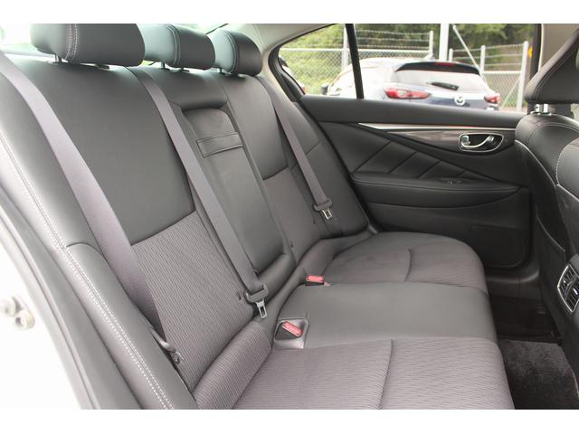 スカイライン GT 純正ナビ フルセグTV 禁煙車 レーダークルーズコントロール アラウンドビューモニター ETC LEDヘッドライト 衝突軽減ブレーキ スマートキー プッシュスタート クリアランスソナー(39枚目)