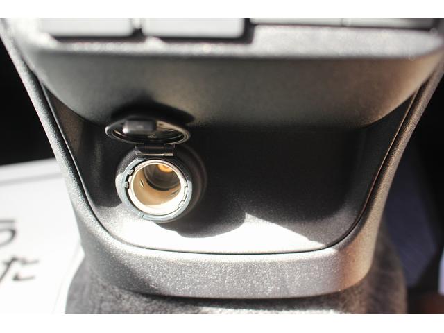 シエンタ ハイブリッドＺ　メーカーディスプレイオーディオ　禁煙車　バックカメラ　トヨタセーフティセンス　ハンズフリー両側パワースライドドア　ＥＴＣ２．０　ＬＥＤヘッドライト　スマートキー　プッシュスタート（52枚目）