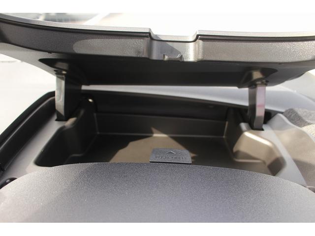 シエンタ ハイブリッドＺ　メーカーディスプレイオーディオ　禁煙車　バックカメラ　トヨタセーフティセンス　ハンズフリー両側パワースライドドア　ＥＴＣ２．０　ＬＥＤヘッドライト　スマートキー　プッシュスタート（54枚目）