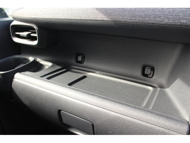 シエンタ ハイブリッドＺ　メーカーディスプレイオーディオ　禁煙車　バックカメラ　トヨタセーフティセンス　ハンズフリー両側パワースライドドア　ＥＴＣ２．０　ＬＥＤヘッドライト　スマートキー　プッシュスタート（58枚目）