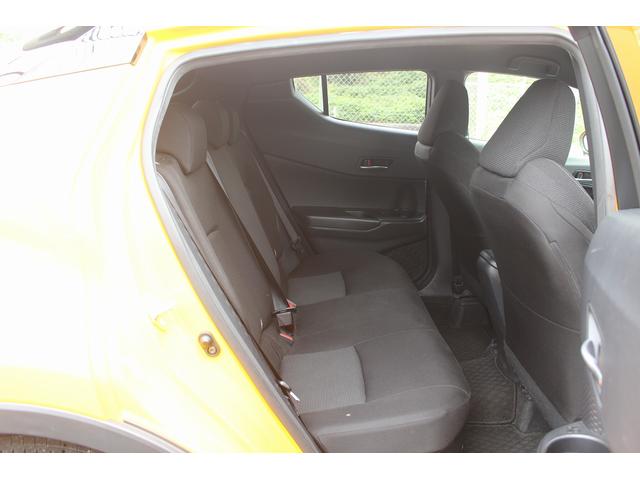 C-HR S 純正ナビ バックカメラ 禁煙車 フルセグTV ETC レーダークルーズコントロール クリアランスソナー Bluetooth接続 プッシュスタート 電動格納ミラー 衝突軽減ブレーキ(31枚目)