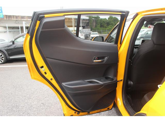 C-HR S 純正ナビ バックカメラ 禁煙車 フルセグTV ETC レーダークルーズコントロール クリアランスソナー Bluetooth接続 プッシュスタート 電動格納ミラー 衝突軽減ブレーキ(32枚目)