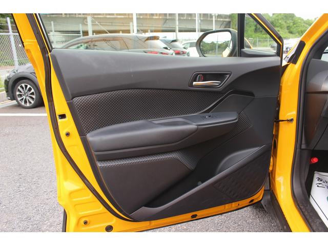 C-HR S 純正ナビ バックカメラ 禁煙車 フルセグTV ETC レーダークルーズコントロール クリアランスソナー Bluetooth接続 プッシュスタート 電動格納ミラー 衝突軽減ブレーキ(35枚目)