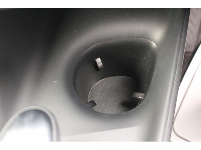 C-HR S 純正ナビ バックカメラ 禁煙車 フルセグTV ETC レーダークルーズコントロール クリアランスソナー Bluetooth接続 プッシュスタート 電動格納ミラー 衝突軽減ブレーキ(59枚目)