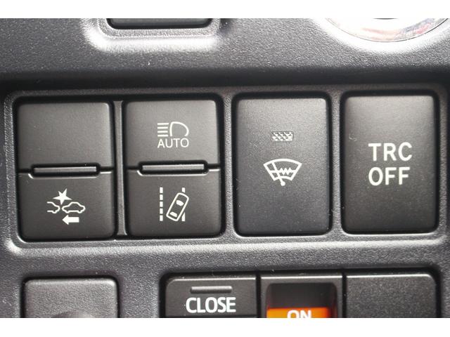 ヴォクシー ハイブリッドＺＳ　雹害　ＡＬＰＩＮＥ１０型ナビ　禁煙車　バックカメラ　フルセグＴＶ　ＥＴＣ　トヨタセーフティセンス　Ｂｌｕｅｔｏｏｔｈ接続　ｉｓｔｏｐ　両滴ワイパー　プッシュスタート　電動スライドドア（6枚目）
