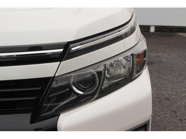 ヴォクシー ハイブリッドＺＳ　雹害　ＡＬＰＩＮＥ１０型ナビ　禁煙車　バックカメラ　フルセグＴＶ　ＥＴＣ　トヨタセーフティセンス　Ｂｌｕｅｔｏｏｔｈ接続　ｉｓｔｏｐ　両滴ワイパー　プッシュスタート　電動スライドドア（18枚目）