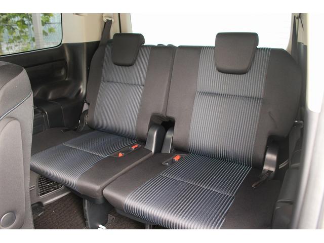 ヴォクシー ハイブリッドＺＳ　雹害　ＡＬＰＩＮＥ１０型ナビ　禁煙車　バックカメラ　フルセグＴＶ　ＥＴＣ　トヨタセーフティセンス　Ｂｌｕｅｔｏｏｔｈ接続　ｉｓｔｏｐ　両滴ワイパー　プッシュスタート　電動スライドドア（38枚目）