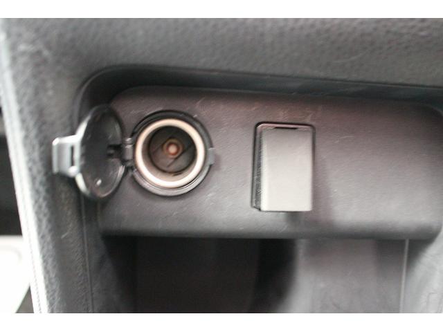 ヴォクシー ハイブリッドＺＳ　雹害　ＡＬＰＩＮＥ１０型ナビ　禁煙車　バックカメラ　フルセグＴＶ　ＥＴＣ　トヨタセーフティセンス　Ｂｌｕｅｔｏｏｔｈ接続　ｉｓｔｏｐ　両滴ワイパー　プッシュスタート　電動スライドドア（63枚目）