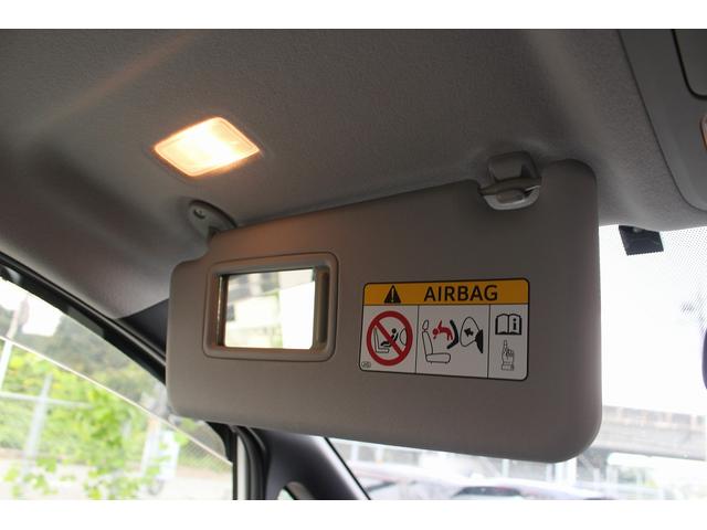 ヴォクシー ハイブリッドＺＳ　雹害　ＡＬＰＩＮＥ１０型ナビ　禁煙車　バックカメラ　フルセグＴＶ　ＥＴＣ　トヨタセーフティセンス　Ｂｌｕｅｔｏｏｔｈ接続　ｉｓｔｏｐ　両滴ワイパー　プッシュスタート　電動スライドドア（66枚目）