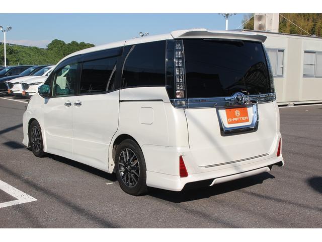 ヴォクシー ZS 煌 純正9型ナビ 禁煙車 TRDエアロ 後席モニター フルセグTV バックカメラ ETC 両側電動スライドドア レーダークルーズコントロール トヨタセーフティセンス コーナーセンサー プッシュスタート(8枚目)