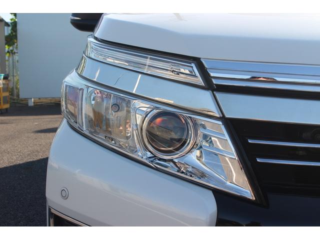 ヴォクシー ZS 煌 純正9型ナビ 禁煙車 TRDエアロ 後席モニター フルセグTV バックカメラ ETC 両側電動スライドドア レーダークルーズコントロール トヨタセーフティセンス コーナーセンサー プッシュスタート(11枚目)