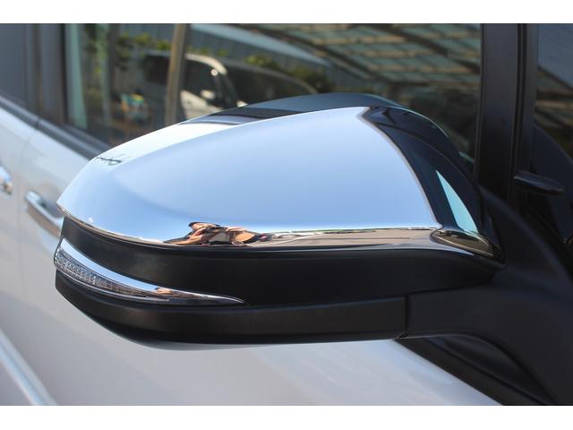 ヴォクシー ZS 煌 純正9型ナビ 禁煙車 TRDエアロ 後席モニター フルセグTV バックカメラ ETC 両側電動スライドドア レーダークルーズコントロール トヨタセーフティセンス コーナーセンサー プッシュスタート(19枚目)