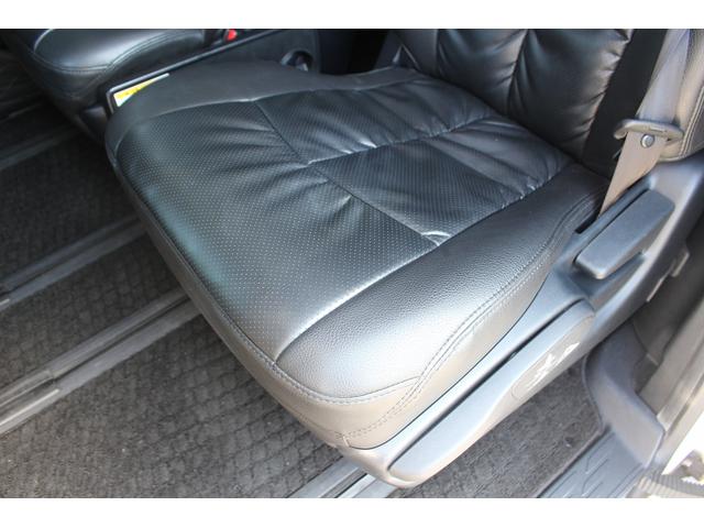 ヴォクシー ZS 煌 純正9型ナビ 禁煙車 TRDエアロ 後席モニター フルセグTV バックカメラ ETC 両側電動スライドドア レーダークルーズコントロール トヨタセーフティセンス コーナーセンサー プッシュスタート(39枚目)