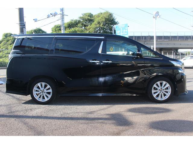 ヴェルファイア ２．５Ｚ　Ａエディション　純正１０インチナビ　フルセグ　フリップダウンモニター　禁煙車　バックカメラ　ＥＴＣ　両側電動スライドドア　クルーズコントロール　衝突軽減（5枚目）