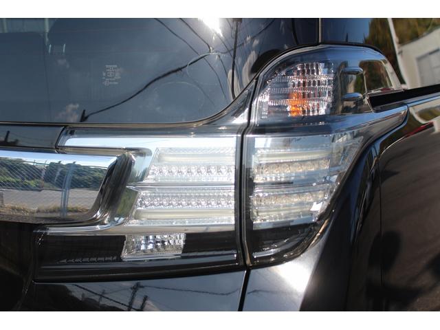 ヴェルファイア ２．５Ｚ　Ａエディション　純正１０インチナビ　フルセグ　フリップダウンモニター　禁煙車　バックカメラ　ＥＴＣ　両側電動スライドドア　クルーズコントロール　衝突軽減（15枚目）