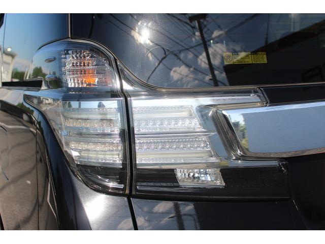 ヴェルファイア ２．５Ｚ　Ａエディション　純正１０インチナビ　フルセグ　フリップダウンモニター　禁煙車　バックカメラ　ＥＴＣ　両側電動スライドドア　クルーズコントロール　衝突軽減（16枚目）