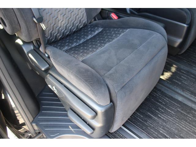 ヴェルファイア ２．５Ｚ　Ａエディション　純正１０インチナビ　フルセグ　フリップダウンモニター　禁煙車　バックカメラ　ＥＴＣ　両側電動スライドドア　クルーズコントロール　衝突軽減（32枚目）