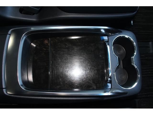 ヴェルファイア ２．５Ｚ　Ａエディション　純正１０インチナビ　フルセグ　フリップダウンモニター　禁煙車　バックカメラ　ＥＴＣ　両側電動スライドドア　クルーズコントロール　衝突軽減（62枚目）