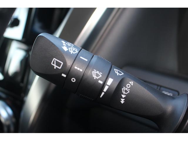 ヴェルファイア ２．５Ｚ　Ａエディション　純正１０インチナビ　フルセグ　フリップダウンモニター　禁煙車　バックカメラ　ＥＴＣ　両側電動スライドドア　クルーズコントロール　衝突軽減（65枚目）