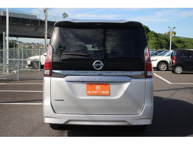 セレナ X 純正ナビ バックカメラ フルセグテレビ ブラインドスポットモニター クルーズコントロール プッシュスタート スマートキー Bluetooth接続(13枚目)