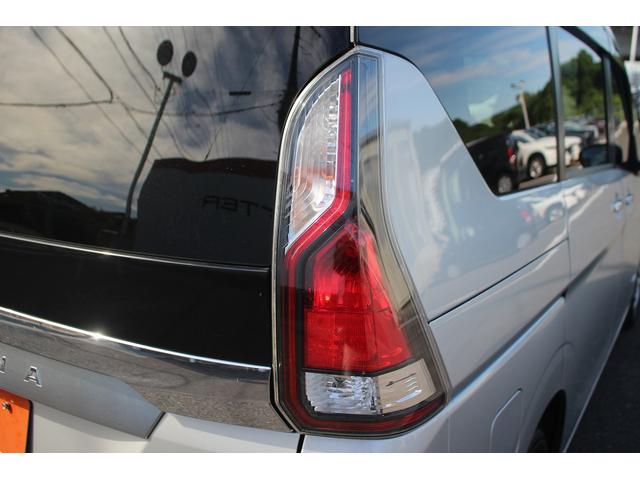 セレナ X 純正ナビ バックカメラ フルセグテレビ ブラインドスポットモニター クルーズコントロール プッシュスタート スマートキー Bluetooth接続(19枚目)