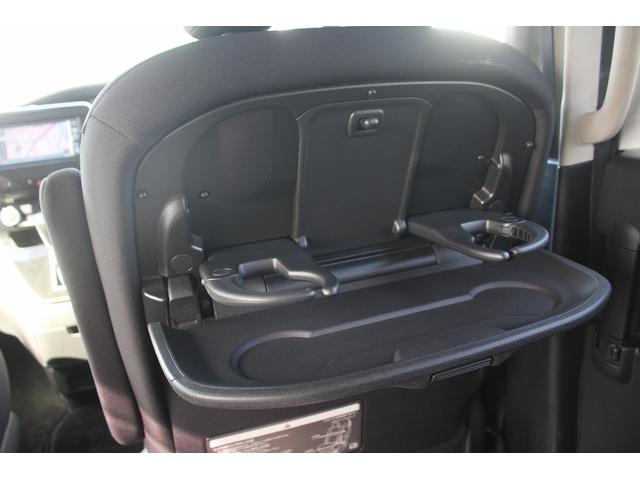 セレナ X 純正ナビ バックカメラ フルセグテレビ ブラインドスポットモニター クルーズコントロール プッシュスタート スマートキー Bluetooth接続(50枚目)