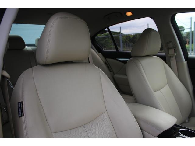 スカイライン 350GT ハイブリッド タイプSP 純正ナビ 禁煙車 アラウンドビューモニター フルセグ ベージュ本革電動シート シートヒーター LEDヘッド ETC クルーズコントロール 純正19インチアルミホイール クリアランスソナー(31枚目)