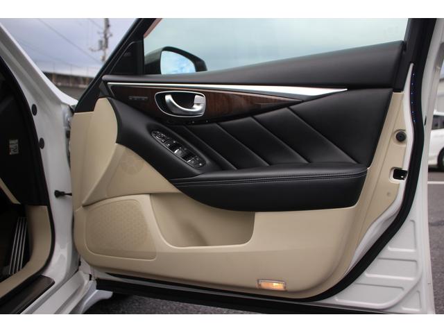 スカイライン 350GT ハイブリッド タイプSP 純正ナビ 禁煙車 アラウンドビューモニター フルセグ ベージュ本革電動シート シートヒーター LEDヘッド ETC クルーズコントロール 純正19インチアルミホイール クリアランスソナー(33枚目)