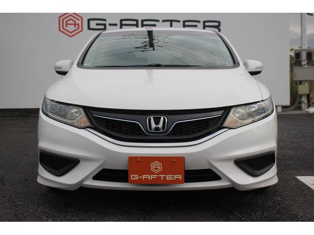 ジェイド ハイブリッド 純正ナビ 禁煙車 バックカメラ 地上デジタル放送 LEDヘッドライト 3列6人乗り クルーズコントロール 電動格納ミラー プッシュスタート オートライト 後席エアコン Bluetooth接続(9枚目)