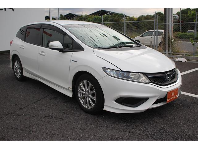 ジェイド ハイブリッド 純正ナビ 禁煙車 バックカメラ 地上デジタル放送 LEDヘッドライト 3列6人乗り クルーズコントロール 電動格納ミラー プッシュスタート オートライト 後席エアコン Bluetooth接続(10枚目)