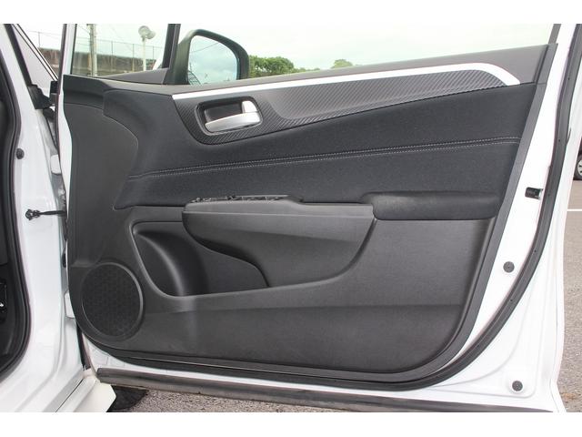 ジェイド ハイブリッド 純正ナビ 禁煙車 バックカメラ 地上デジタル放送 LEDヘッドライト 3列6人乗り クルーズコントロール 電動格納ミラー プッシュスタート オートライト 後席エアコン Bluetooth接続(32枚目)