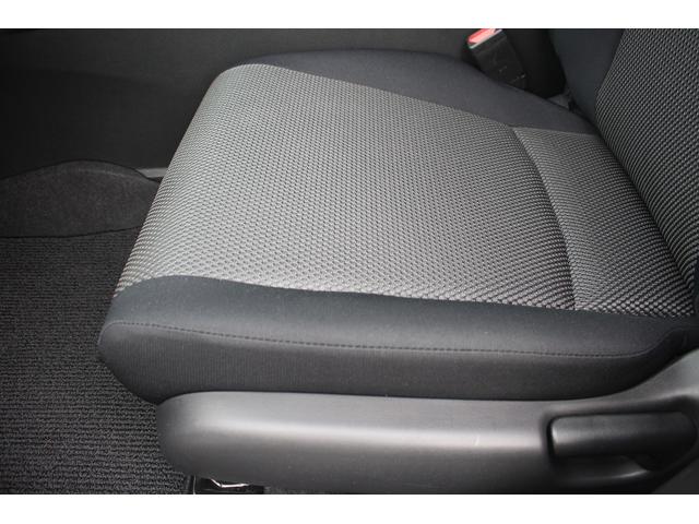 ジェイド ハイブリッド 純正ナビ 禁煙車 バックカメラ 地上デジタル放送 LEDヘッドライト 3列6人乗り クルーズコントロール 電動格納ミラー プッシュスタート オートライト 後席エアコン Bluetooth接続(46枚目)