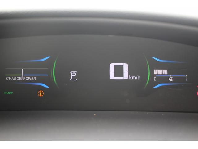 ジェイド ハイブリッド 純正ナビ 禁煙車 バックカメラ 地上デジタル放送 LEDヘッドライト 3列6人乗り クルーズコントロール 電動格納ミラー プッシュスタート オートライト 後席エアコン Bluetooth接続(60枚目)