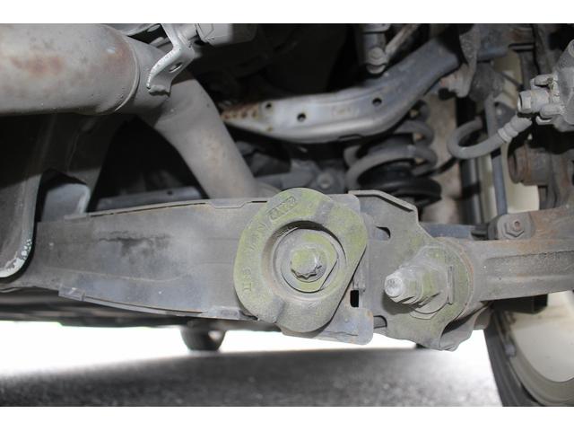 ジェイド ハイブリッド 純正ナビ 禁煙車 バックカメラ 地上デジタル放送 LEDヘッドライト 3列6人乗り クルーズコントロール 電動格納ミラー プッシュスタート オートライト 後席エアコン Bluetooth接続(64枚目)