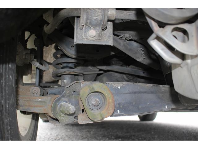 ジェイド ハイブリッド 純正ナビ 禁煙車 バックカメラ 地上デジタル放送 LEDヘッドライト 3列6人乗り クルーズコントロール 電動格納ミラー プッシュスタート オートライト 後席エアコン Bluetooth接続(65枚目)