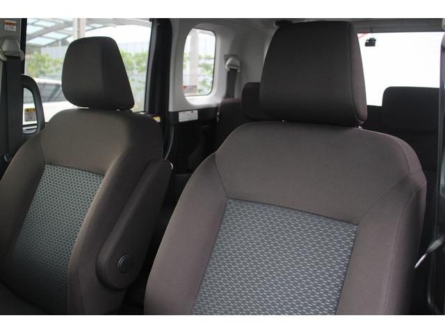 ルーミー Ｇ－Ｔ　パナソニックナビ　禁煙車　両側パワースライドドア　ＬＥＤヘッドライト　ＥＴＣ　衝突軽減システム　電動格納ミラー　プッシュスタート　ＵＳＢソケット　アイドリングストップ　コーナーセンサー（41枚目）