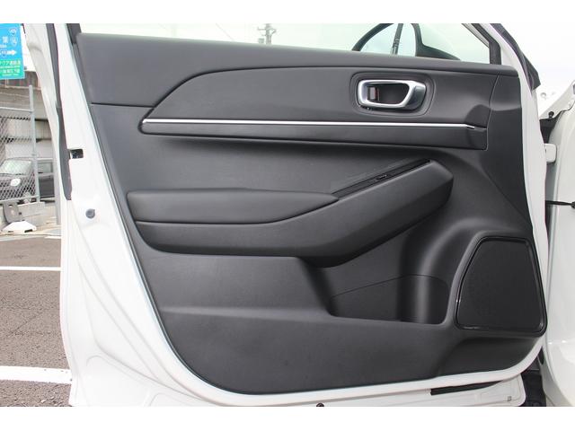 ヴェゼル e:HEV Z 純正フルエアロ 禁煙車 オプショングリル 純正9型ナビ フルセグ LEDヘッドライト 360°カメラ 黒半革シート ETC ハンドルヒーター シートヒーター 電動バックドア クルーズコントロール(45枚目)