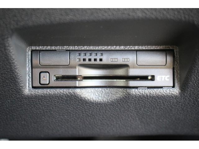 プリウス A 純正ナビ 禁煙車 バックカメラ フルセグ LEDヘッドライト ETC 衝突軽減ブレーキ レーダークルーズコントロール ブラインドスポットモニター ヘッドアップディスプレイ パーキングアシスト(6枚目)