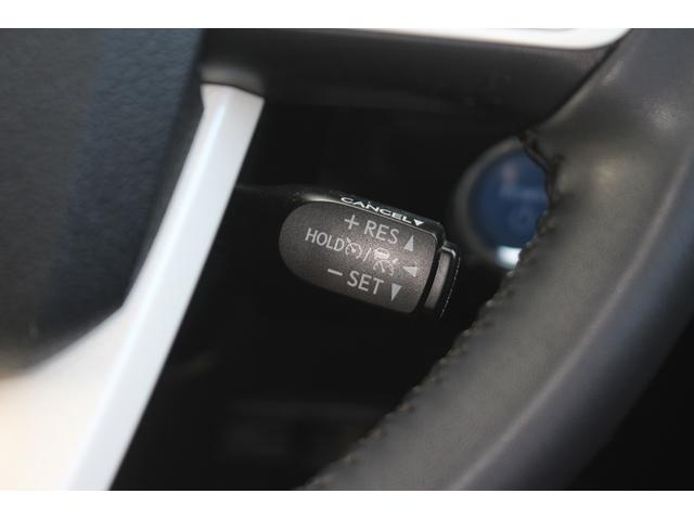 プリウス A 純正ナビ 禁煙車 バックカメラ フルセグ LEDヘッドライト ETC 衝突軽減ブレーキ レーダークルーズコントロール ブラインドスポットモニター ヘッドアップディスプレイ パーキングアシスト(7枚目)