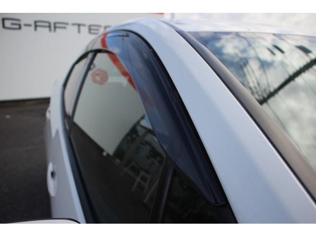 プリウス A 純正ナビ 禁煙車 バックカメラ フルセグ LEDヘッドライト ETC 衝突軽減ブレーキ レーダークルーズコントロール ブラインドスポットモニター ヘッドアップディスプレイ パーキングアシスト(24枚目)
