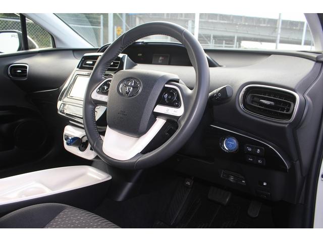 プリウス A 純正ナビ 禁煙車 バックカメラ フルセグ LEDヘッドライト ETC 衝突軽減ブレーキ レーダークルーズコントロール ブラインドスポットモニター ヘッドアップディスプレイ パーキングアシスト(31枚目)