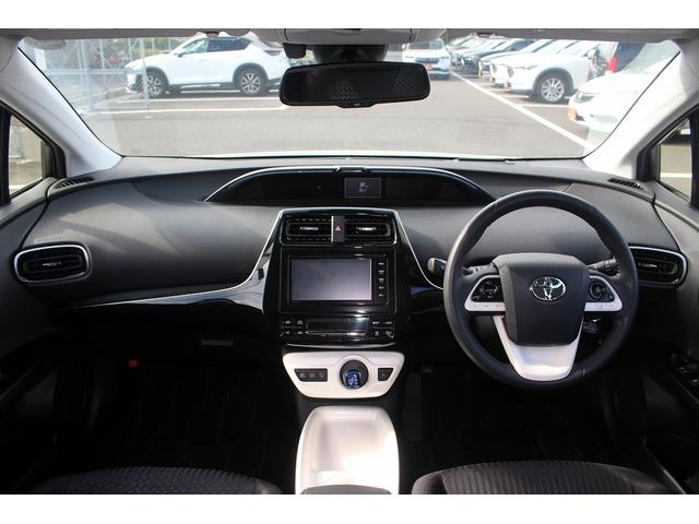 プリウス A 純正ナビ 禁煙車 バックカメラ フルセグ LEDヘッドライト ETC 衝突軽減ブレーキ レーダークルーズコントロール ブラインドスポットモニター ヘッドアップディスプレイ パーキングアシスト(47枚目)