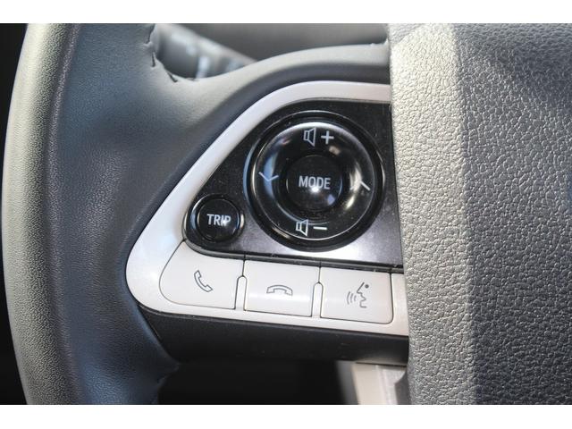 プリウス A 純正ナビ 禁煙車 バックカメラ フルセグ LEDヘッドライト ETC 衝突軽減ブレーキ レーダークルーズコントロール ブラインドスポットモニター ヘッドアップディスプレイ パーキングアシスト(49枚目)