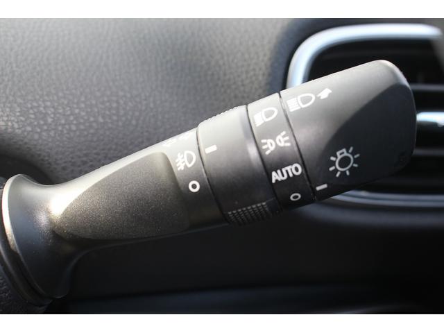 プリウス A 純正ナビ 禁煙車 バックカメラ フルセグ LEDヘッドライト ETC 衝突軽減ブレーキ レーダークルーズコントロール ブラインドスポットモニター ヘッドアップディスプレイ パーキングアシスト(53枚目)