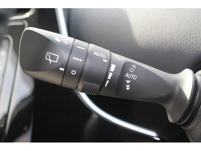 プリウス A 純正ナビ 禁煙車 バックカメラ フルセグ LEDヘッドライト ETC 衝突軽減ブレーキ レーダークルーズコントロール ブラインドスポットモニター ヘッドアップディスプレイ パーキングアシスト(54枚目)