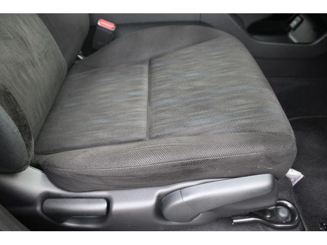 シャトル ハイブリッド ホンダセンシング 禁煙車 ナビ バックカメラ レーダークルーズコントロール ETC レーンキープアシスト スマートキー プラズマクラスター付オートエアコン ダークブルーインパネ加飾 Bluetooth接続(30枚目)