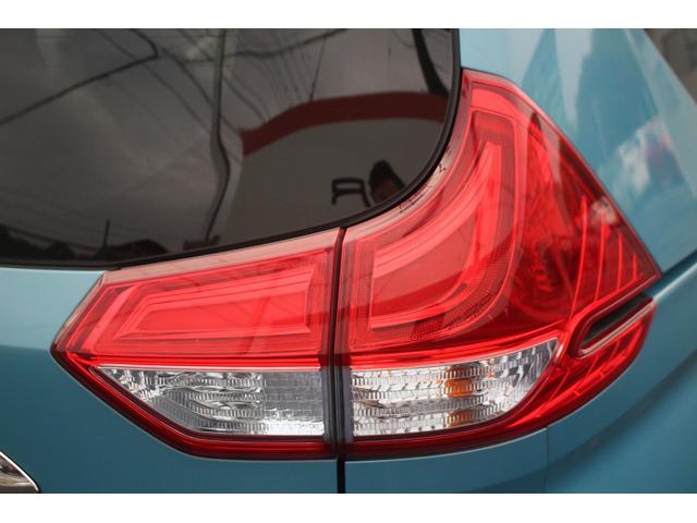 フリード＋ハイブリッド ハイブリッドＥＸ　純正９インチナビ　禁煙車　フルセグＴＶ　純正フリップダウンモニター　ＬＥＤヘッドライト　両側電動スライドドア　バックカメラ　シートヒーター　ハーフレザーシート　衝突軽減ブレーキ　レーンアシスト（20枚目）