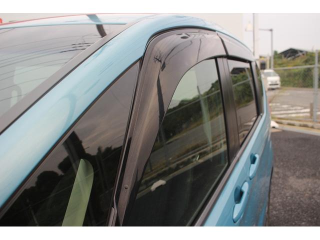 フリード＋ハイブリッド ハイブリッドＥＸ　純正９インチナビ　禁煙車　フルセグＴＶ　純正フリップダウンモニター　ＬＥＤヘッドライト　両側電動スライドドア　バックカメラ　シートヒーター　ハーフレザーシート　衝突軽減ブレーキ　レーンアシスト（25枚目）