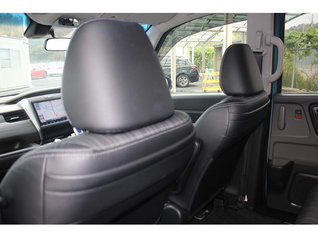 フリード＋ハイブリッド ハイブリッドＥＸ　純正９インチナビ　禁煙車　フルセグＴＶ　純正フリップダウンモニター　ＬＥＤヘッドライト　両側電動スライドドア　バックカメラ　シートヒーター　ハーフレザーシート　衝突軽減ブレーキ　レーンアシスト（38枚目）