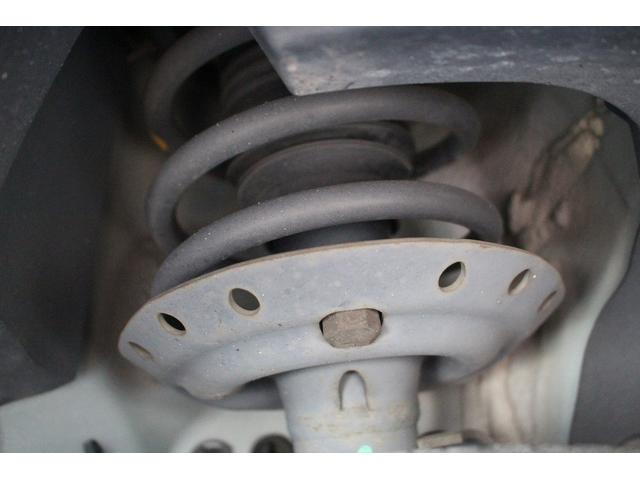 フリード＋ハイブリッド ハイブリッドＥＸ　純正９インチナビ　禁煙車　フルセグＴＶ　純正フリップダウンモニター　ＬＥＤヘッドライト　両側電動スライドドア　バックカメラ　シートヒーター　ハーフレザーシート　衝突軽減ブレーキ　レーンアシスト（61枚目）